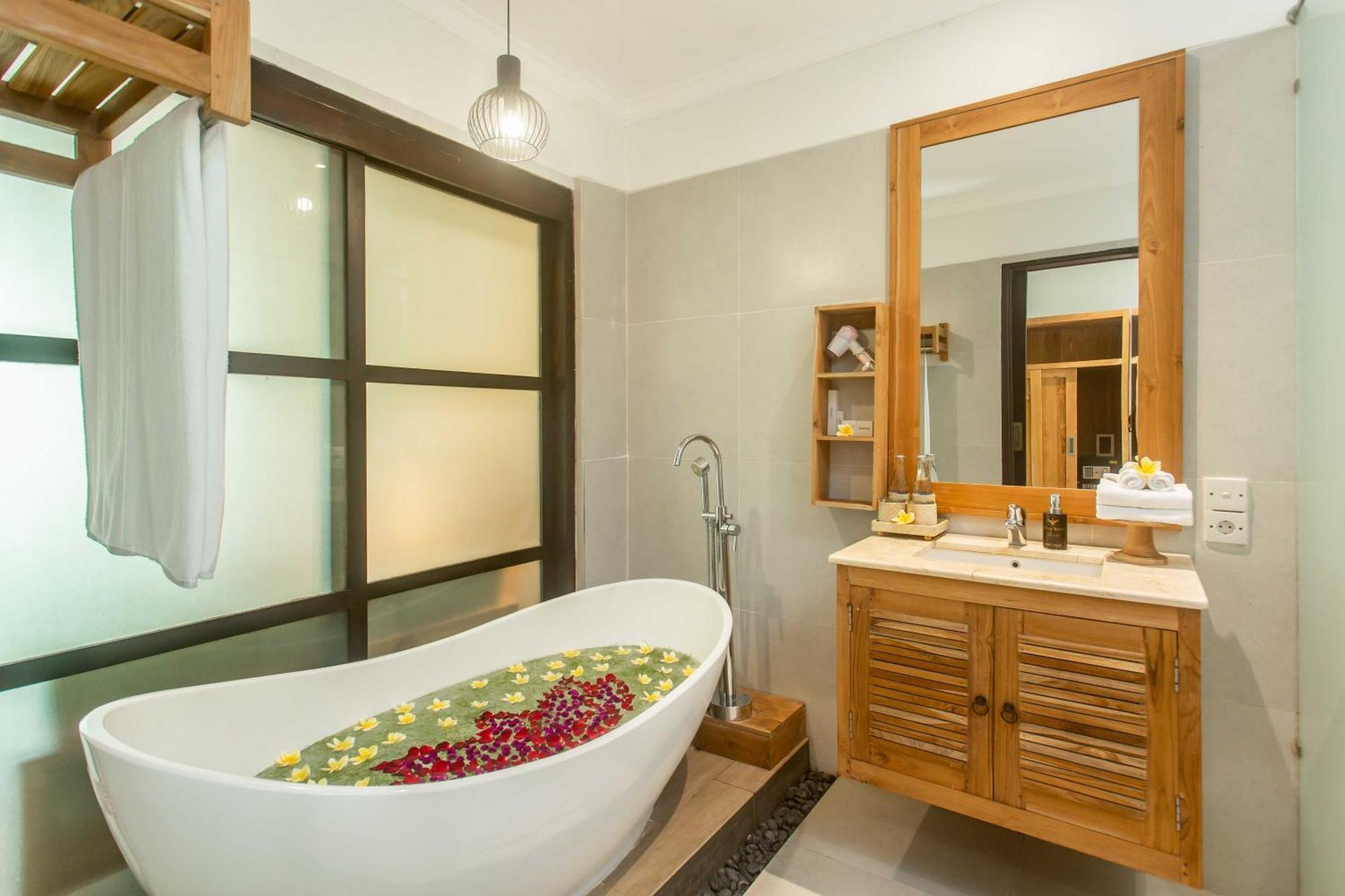 Manah Shanti Suites By Pramana Villas Ubud Extérieur photo